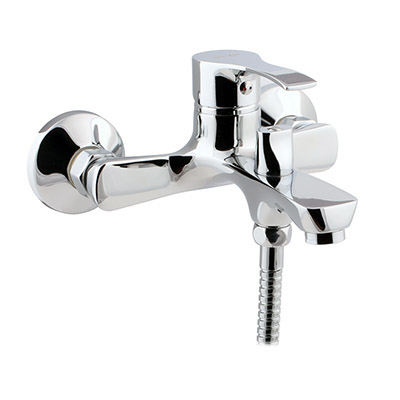 88 Смеситель для ванны с коротким изливом СВ8588