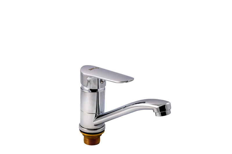 33 Смеситель для кухни средний нос с гайкой СВ3133