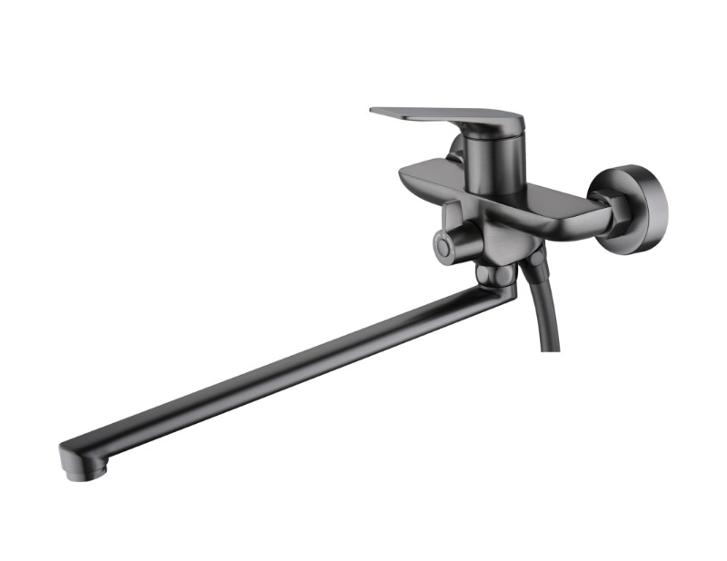 17 Смеситель для ванны с длин изливом 350 мм. с дивер Люкс А8217