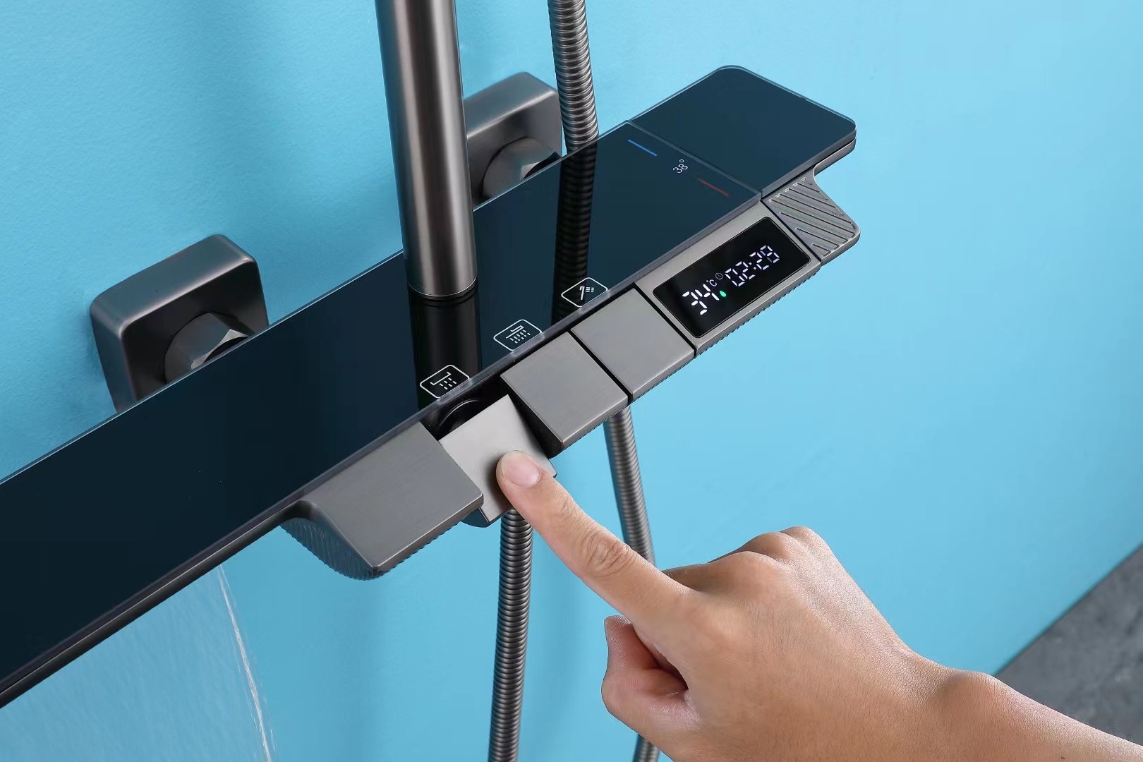 15 Душевая система с ТЕРМОСТАТОМ и Эл. табло (графит) Люкс А8715