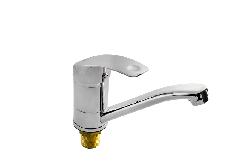 41 Смеситель для кухни средний нос c гайкой  С4141