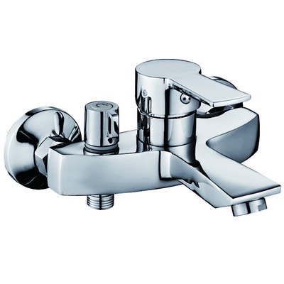 43 Смеситель для ванной с коротким изливом, дивертор в корпусе СВ8543