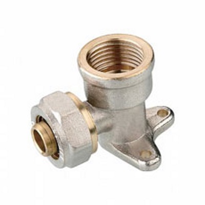 Уголок с креплением внутренняя резьба 16ц-3/4В