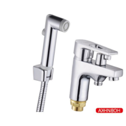 10 Смеситель для умывальника с гайкой с душ. лейкой С4710