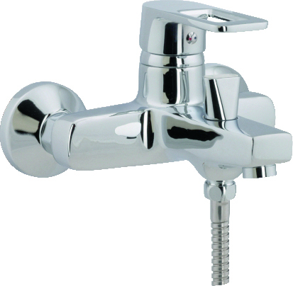 55 Смеситель для ванны с коротким изливом СВ9555
