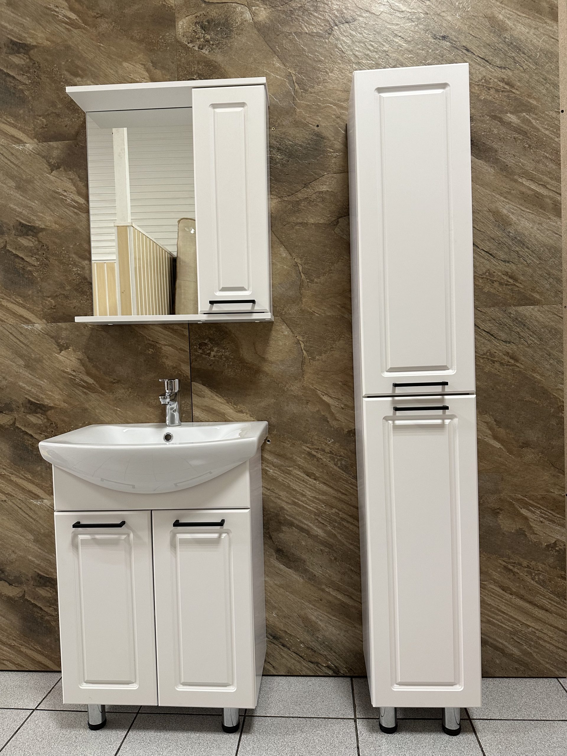 1 Шкаф зеркальный  "Дионис 600" 1 створка